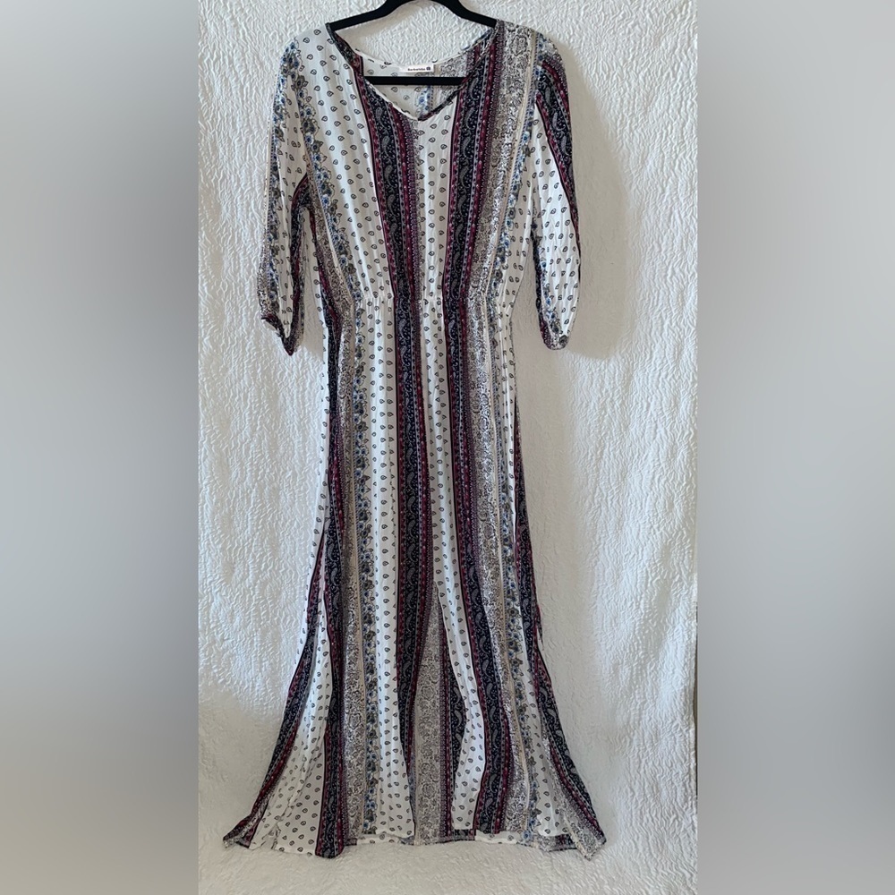BORBOLETA V-Neck 3/4 Sleeve Cinched Waist Slit Maxi Dress